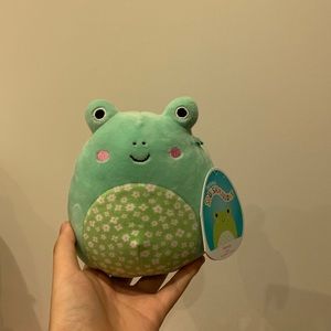 wendy squishmallow